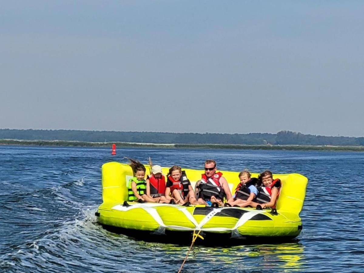 Holiday Houses Miedzyzdroje Wapnica Marina With Private Beach And Boat Facility ภายนอก รูปภาพ
