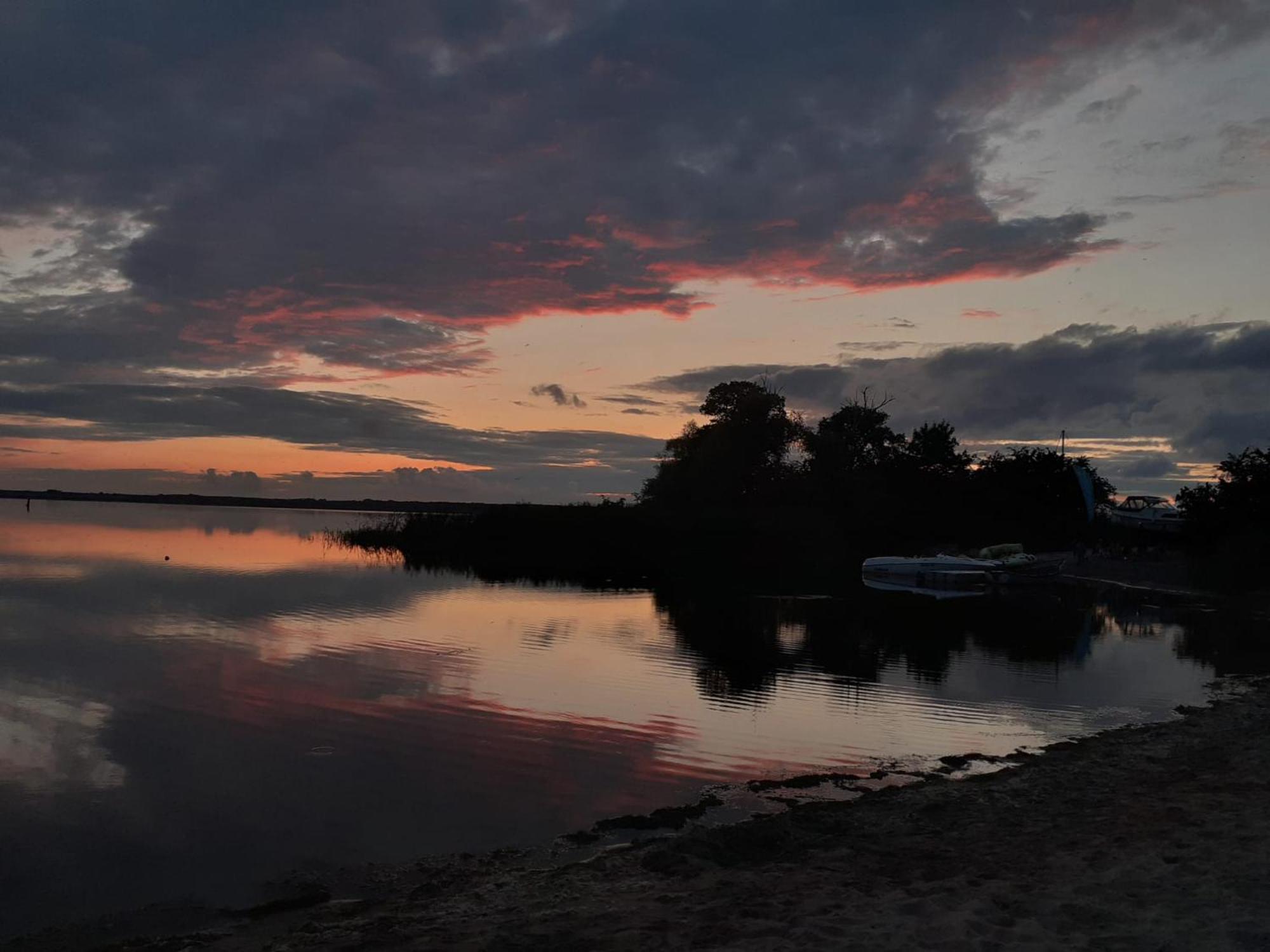 Holiday Houses Miedzyzdroje Wapnica Marina With Private Beach And Boat Facility ภายนอก รูปภาพ
